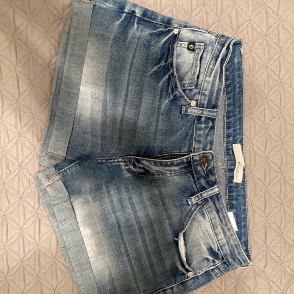 Size 26 Kancan Shorts